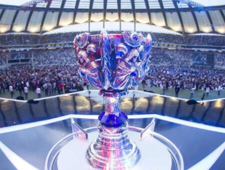 2024LPL春季赛1月22日开赛，战队集结竞巅峰