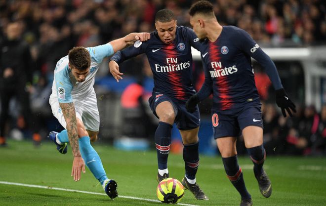 平均23.34岁，巴萨昨日首发阵容是队史近95年最年轻11人